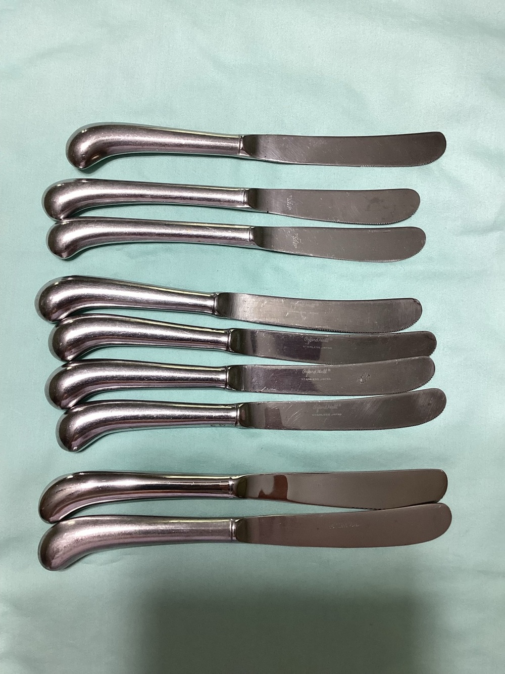 Lot Set of 9 Pistol Grip Stainless Steel Flatware Dining Knives
